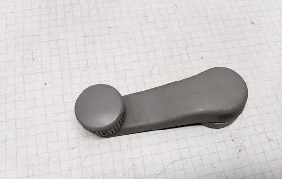 Skoda Octavia Mk1 (1U) Rear door window winding handle 1H0837581D