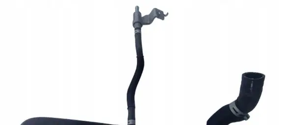 Nissan Qashqai Engine coolant pipe/hose