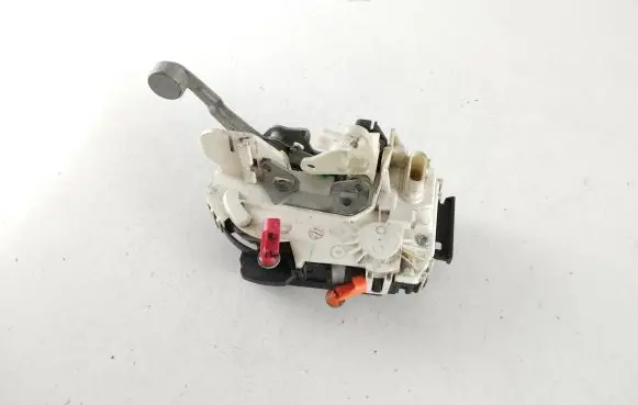 Dodge Nitro Front door lock 04589467AE