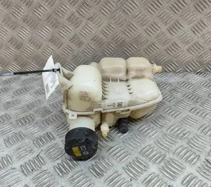 BMW 2 F44 Coolant expansion tank/reservoir 8687508 7617362