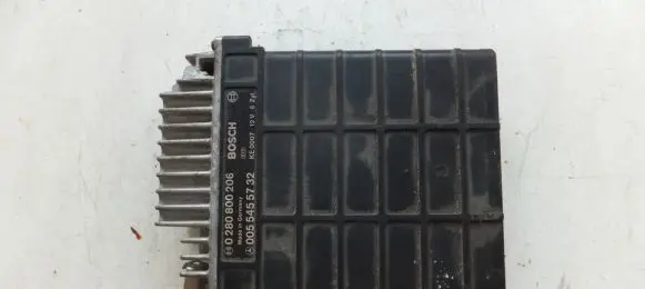 Mercedes-Benz E W124 Engine control unit/module 0280800206 0055455732
