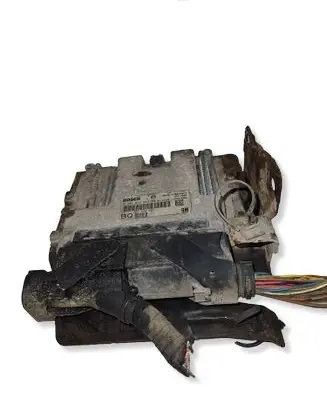 Opel Astra H Engine control unit/module 55198921 0281012548