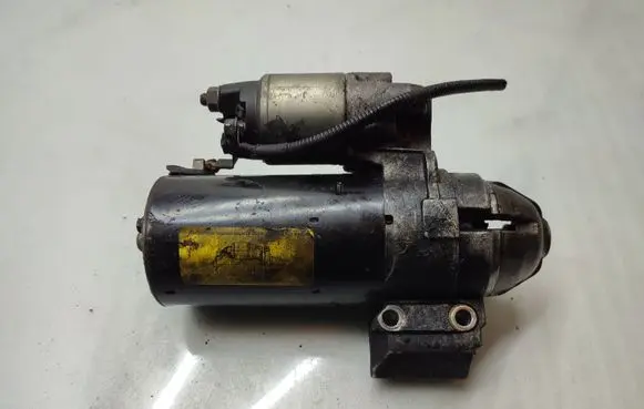 BMW 5 F10 F11 Starter motor 7802508