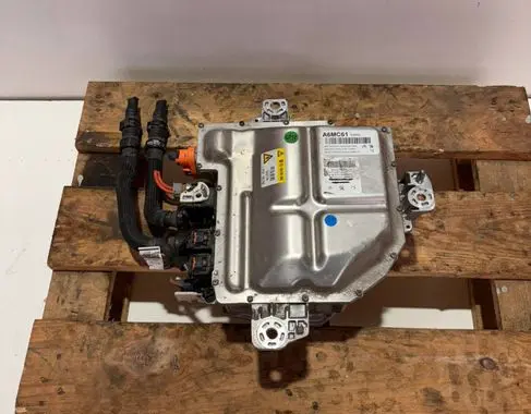 Peugeot 308 Voltage converter inverter 9852676380