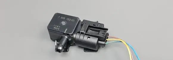 Mini Cooper Countryman R60 Exhaust gas pressure sensor 780515201 7805152