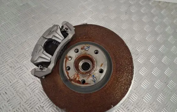 Citroen C5 X Front wheel hub spindle knuckle
