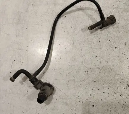 Peugeot 807 Fuel line pipe