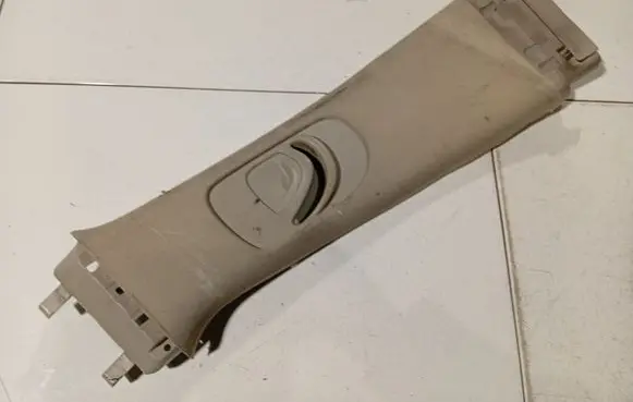 Renault Scenic II - Grand scenic II (B) pillar trim (top) 8200084325