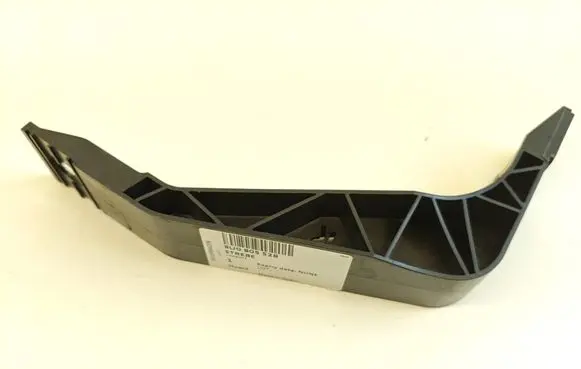 Audi Q3 8U Radiator support slam panel bracket 8U0805528