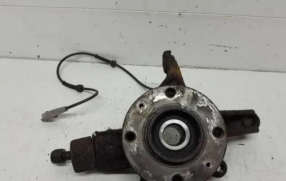 Citroen C4 Grand Picasso Front wheel hub