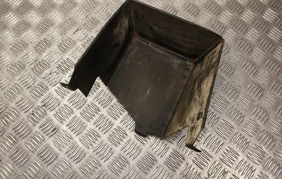 Mercedes-Benz 250 280 W108 Engine mounting bracket