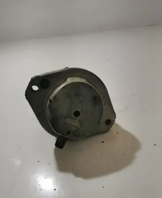 BMW 5 E60 E61 Engine mount bracket 159346