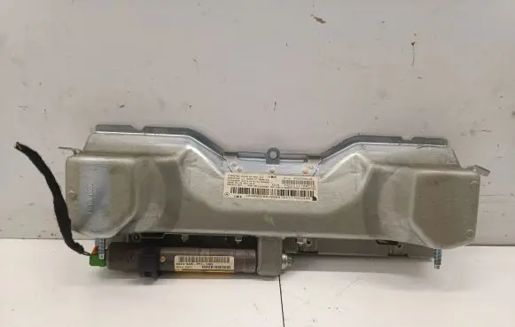 Mercedes-Benz E A207 Knee airbag 2048600200