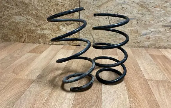 BMW 5 E60 E61 Front coil spring 