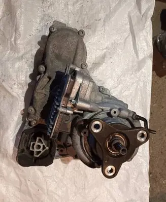 BMW 3 GT F34 Gearbox transfer box case 8623345