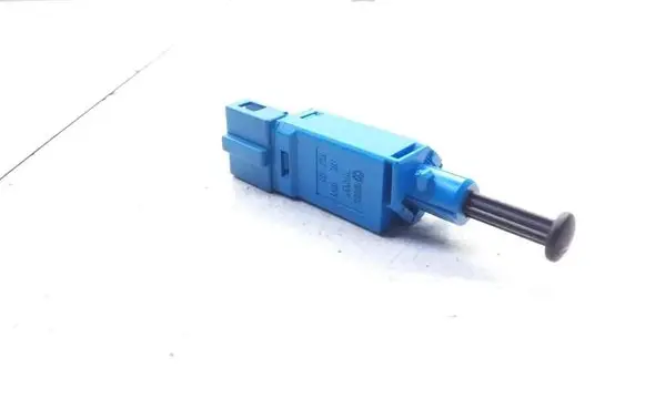 Volkswagen PASSAT B4 Clutch pedal sensor 1H0927189
