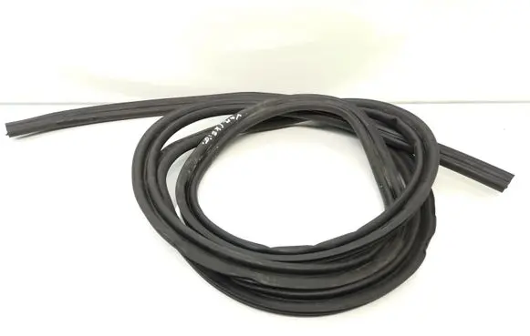 Citroen C6 Engine compartment rubber 965038480