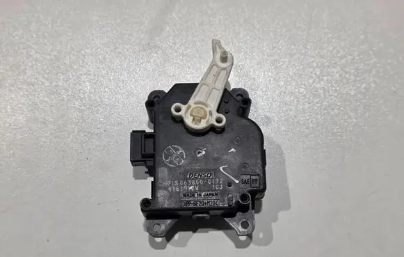 Lexus IS 220D-250-350 Air flap motor/actuator 8710630480 0638000172