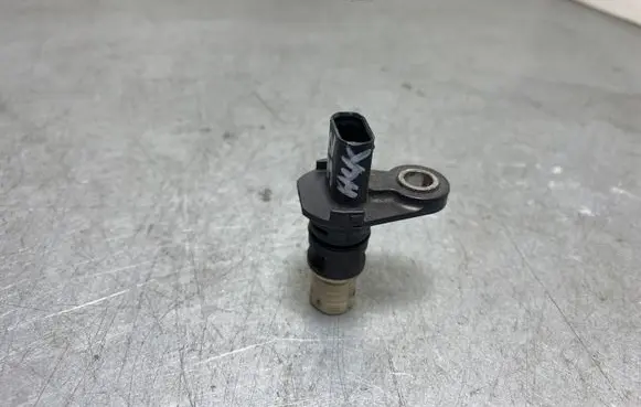 Subaru XV II Crankshaft position sensor 08205B25