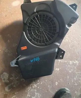 Mercedes-Benz ML W166 Subwoofer speaker A1668202202