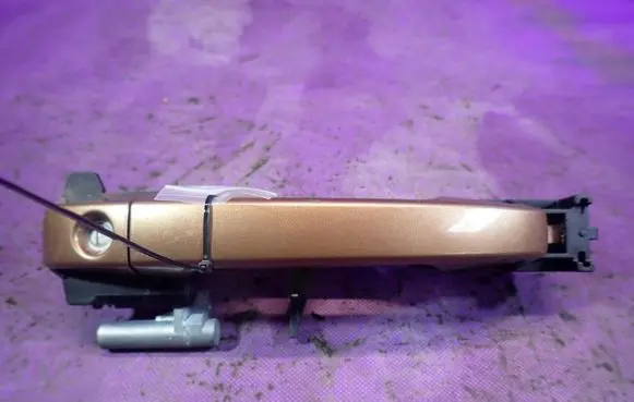 Subaru Outback Front door exterior handle