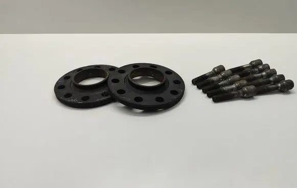 BMW 5 E60 E61 Wheel spacers 12MM