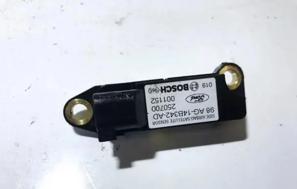 Ford Focus Airbag deployment crash/impact sensor 98ag14b342ad 250700001152