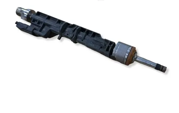 BMW 8 G16 Fuel injector 0261500485 13647852362