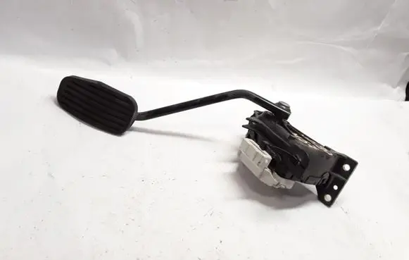 Volvo XC90 Accelerator throttle pedal 6PV00853718 30683521