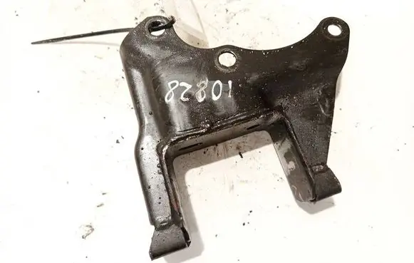 Volkswagen Polo IV 9N3 Engine mounting bracket 6q0199111r