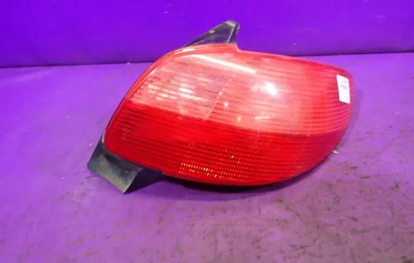 Peugeot 206 CC Rear/tail lights 2531D