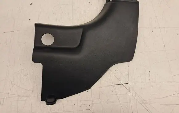 KIA Sportage Foot area side trim 858263W900