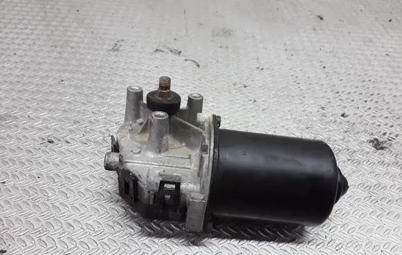 Volkswagen Golf IV Wiper motor 0390241178