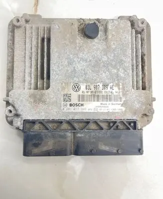 Volkswagen PASSAT B7 Engine control unit/module 03L907309AE 0281017946