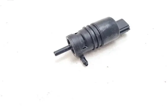 BMW X5 E70 Windscreen/windshield washer pump 6934160 67126934160