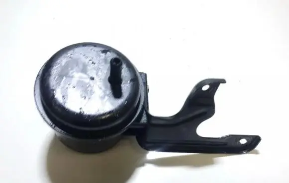 Mazda 626 Vacuum air tank 