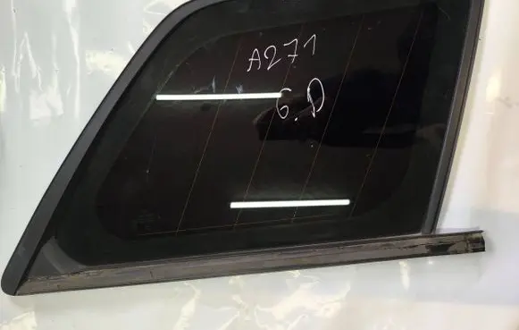Jeep Grand Cherokee (WK) Rear side window 55396308AA 55396306AA