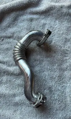 Volkswagen PASSAT B7 EGR valve line/pipe/hose 03P131521A