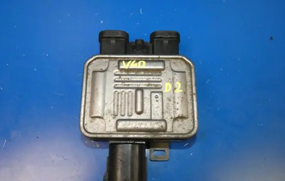 Volvo V40 Fan control module 940013801 491002044514