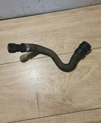 Ford Mondeo MK IV Engine coolant pipe/hose