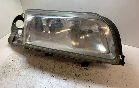 Volvo S80 Headlight/headlamp 04FCR3002A 8620471 89004439
