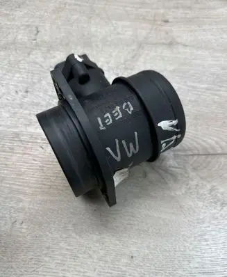 Volkswagen New Beetle Mass air flow meter 0280218002