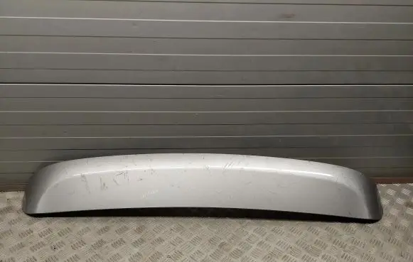 Chrysler Pacifica Tailgate/trunk spoiler 05182674AE