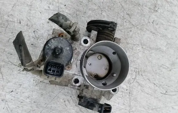 Mitsubishi Space Star Throttle body valve 
