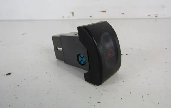 Chevrolet Rezzo Hazard light switch 