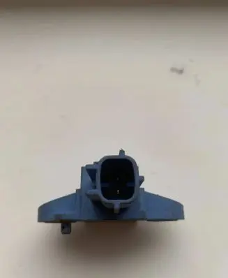 Volkswagen Golf V Airbag deployment crash/impact sensor 1K0955557A
