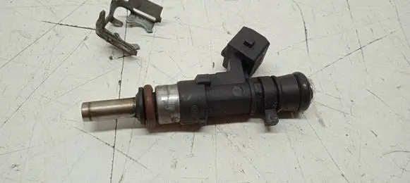 Renault Scenic III - Grand scenic III Fuel injector 0280158216