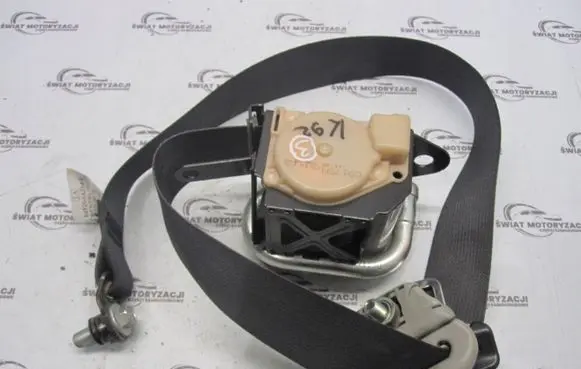 Suzuki Grand Vitara II Seat belt trim 