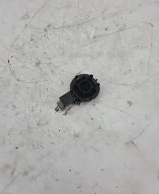 Volvo V50 High frequency speaker in the rear doors 30657119 04W16