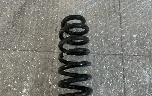 Volkswagen Amarok Front coil spring